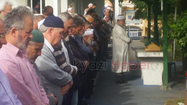 Gökhan Kilit Oğlunu toprağa verdi
