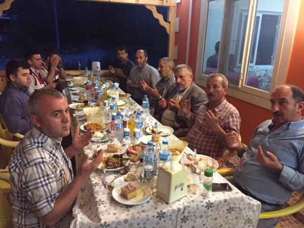 GÖNÜL SOFRASI DOKURCUN DA KURULDU