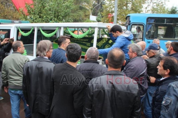 Gülsüm Onat Defnedildi