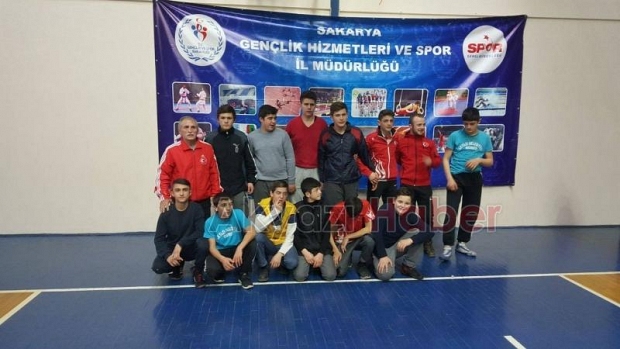 GÜREŞTE KAMİL ÖZDAĞ FARKI