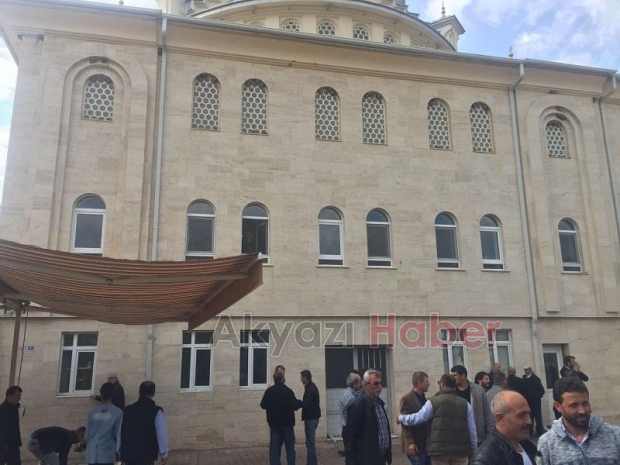 Hacı Maksut Asan Dualarla Defnedildi