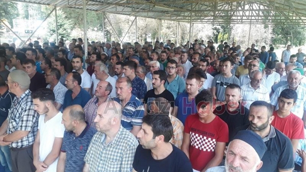 Hacı Necmi Uzun defnedildi