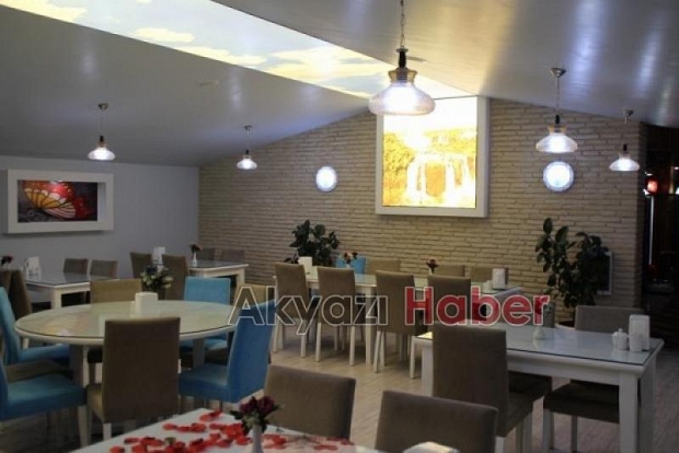 Hacıoğulları Lahmacın Kebap Salonu Kahvaltı Sofrası 