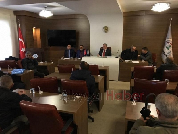 HALK GÜNÜ TOPLANTISI YOĞUN KATILIMLA GERÇEKLEŞTİ