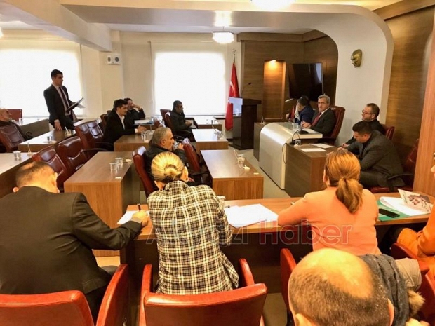HALK GÜNÜ TOPLANTISI YOĞUN KATILIMLA GERÇEKLEŞTİ