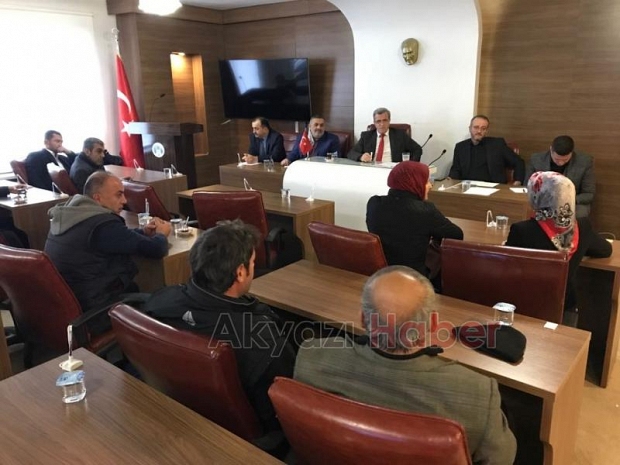 HALK GÜNÜ TOPLANTISI YOĞUN KATILIMLA GERÇEKLEŞTİ