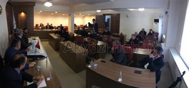 HALK GÜNÜ TOPLANTISI YOĞUN KATILIMLA GERÇEKLEŞTİ