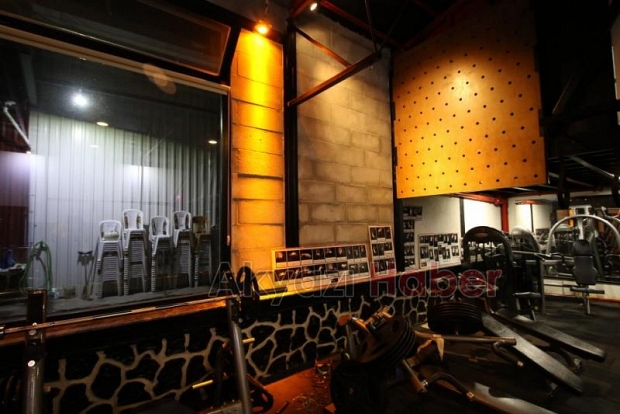 Hangar Life Fitness 