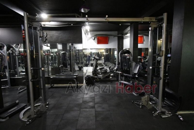 Hangar Life Fitness 