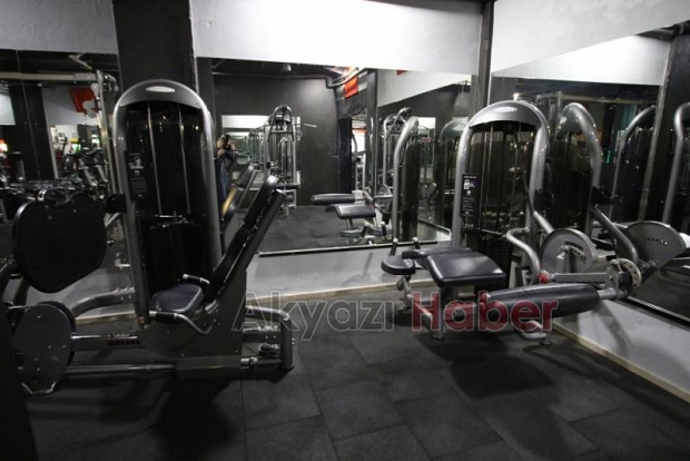 Hangar Life Fitness 