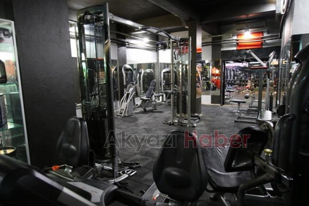 Hangar Life Fitness 