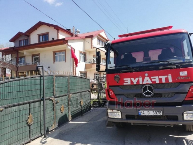 Hastane Mahallesinde Bir Binada Çıkan Yangın Korkuttu