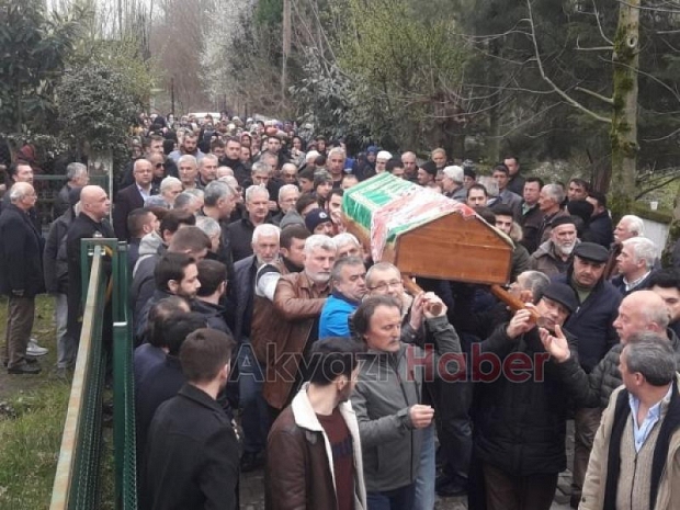 Hatice Özsar dualarla defnedildi