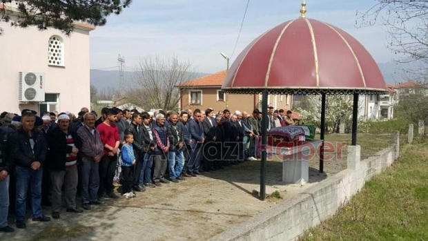 Hatice Şahin Defnedildi