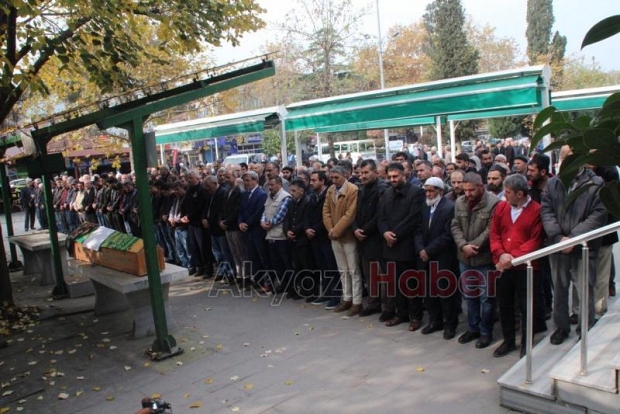 Hatun Akdoğan Defnedildi