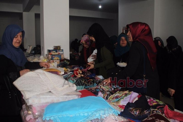 Hayır İçin Açılan Kermes Akyazılıları Bekliyor