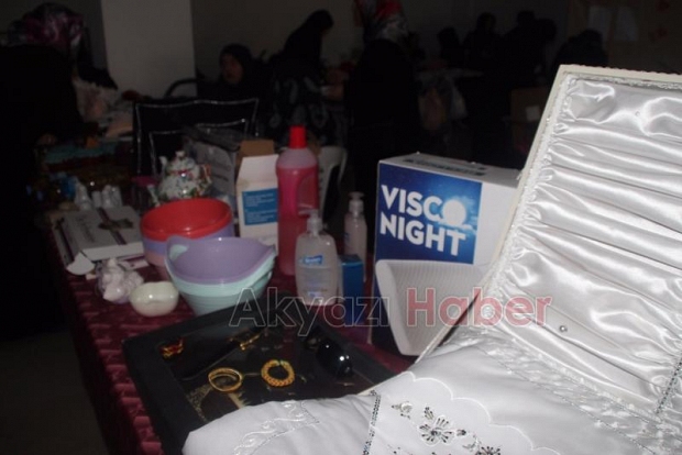 Hayır İçin Açılan Kermes Akyazılıları Bekliyor