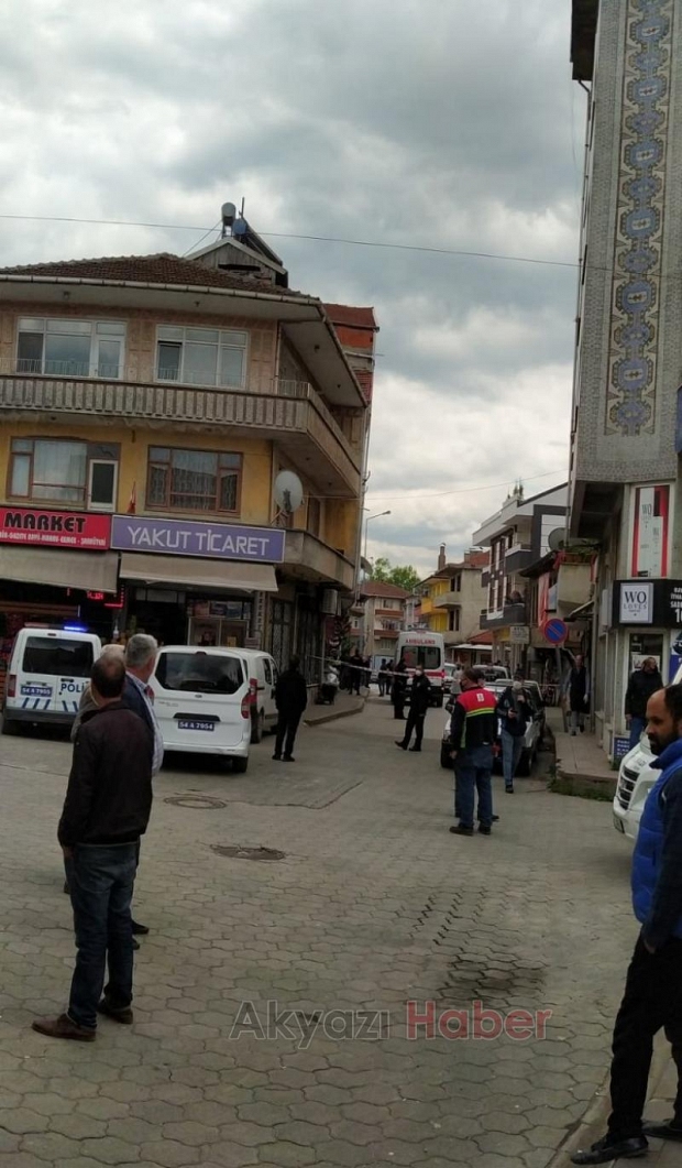 Hendekte muhtar bir kişiyi öldürdü