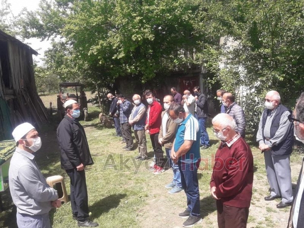 Hüseyin Bayram vefat etti