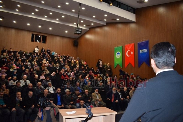 Hz. Peygamber’in  (s.a.v) Örnekliliği Konferansına Yoğun İlgi
