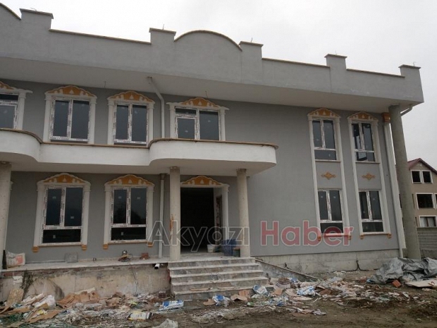 iDLiBE BiR TIR DAHA YARDIM GÖNDERiLDi