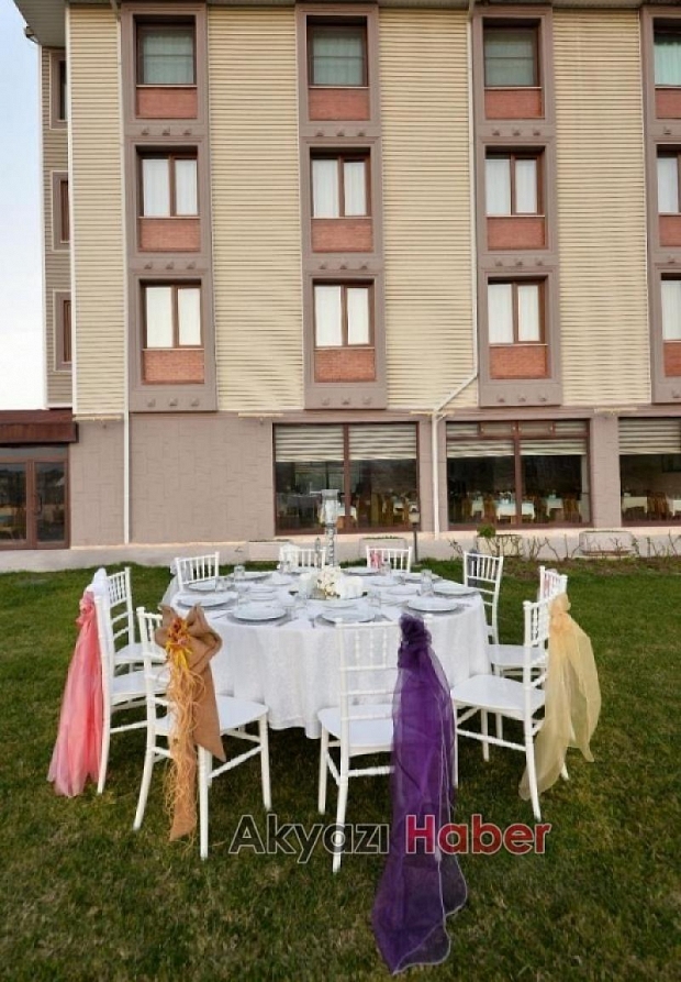 İhlas Kuzuluk Termal Otelde Mutluluğa İlk Adımı Atın