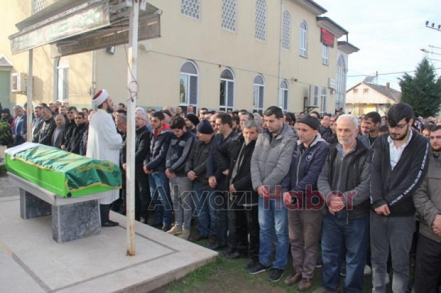 Üç çocuk babası  Ameliyat sonrası hayatını kaybetti
