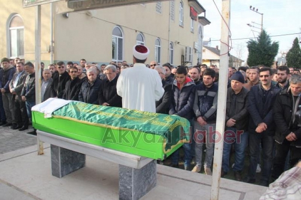 Üç çocuk babası  Ameliyat sonrası hayatını kaybetti