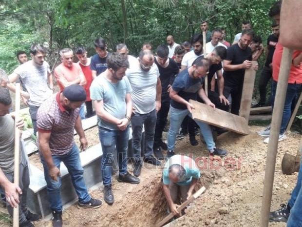 İLÇEMİZDEKİ CENAZELER