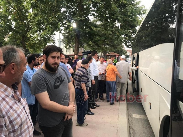 İlk Hac Kafilesi Yola Çıktı