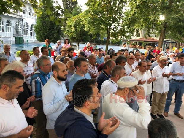 İlk Hac Kafilesi Yola Çıktı