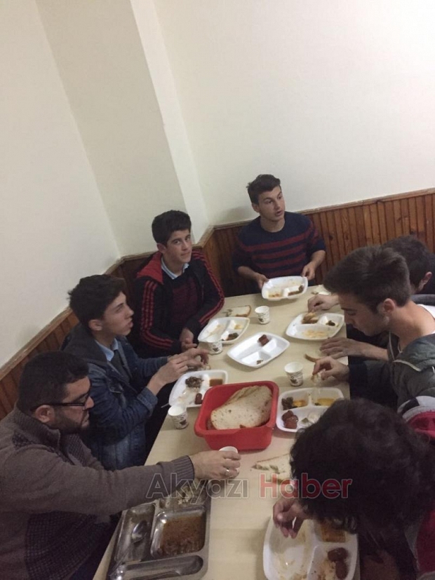 İmam Hatipler Aynı Sofrada Buluşuyor