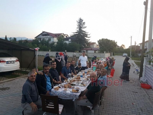 İnönü Mahallesi 2.Geleneksel İftar Programı Düzenledi