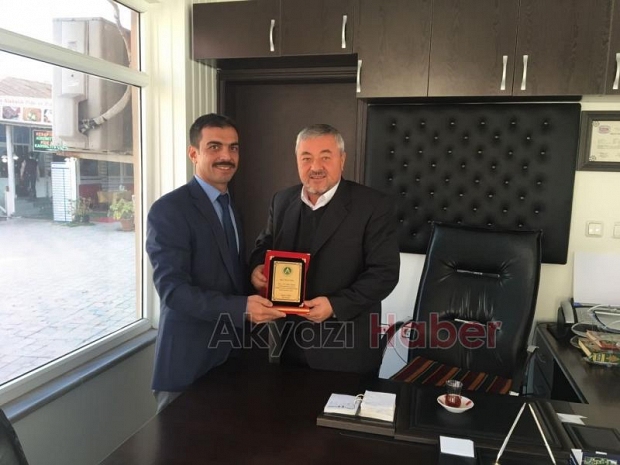 İş Adamı Remzi Hızala Teşekkür Plaketi