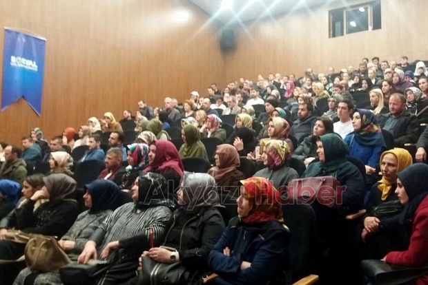 İŞKUR KOSGEB GİRİŞİMCİLİK KURSUNA YOĞUN İLGİ