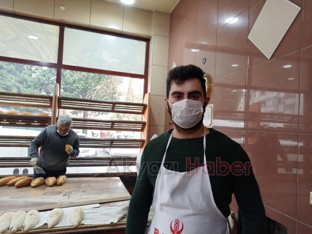 İşsiz Kalanlara ve İhtiyaç Sahiplerine Ücretsiz Ekmek 