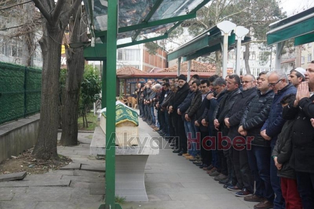 İzzet Soylu Defnedildi