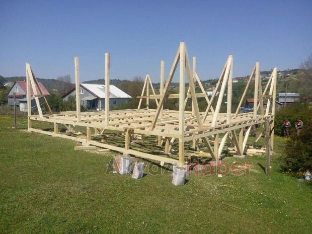 Jandarma Ekipleri Kaçak Evlere Dur Dedi