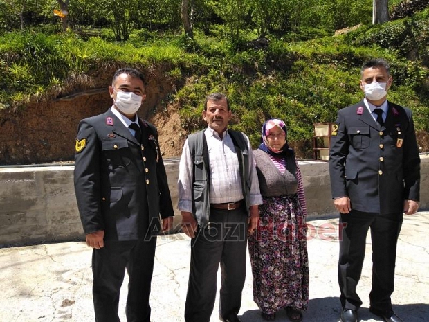 jandarmadan şehit annelerine anlamlı ziyaret