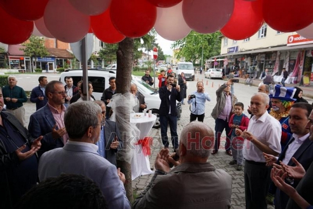 Kahta Çiğköfte Törenle Açıldı