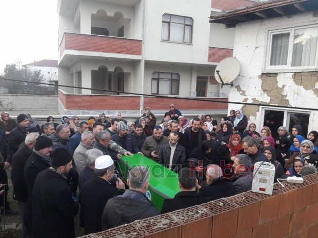 Kalp Krizi Geçiren Erhana acı veda