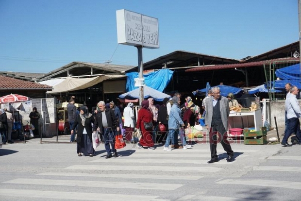 Kapalı Pazaryerinde Sonbahar Fiyatları