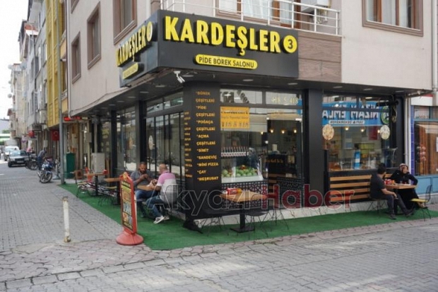 Kardeşler Pide Börek salonu Yeni şubesini açtı
