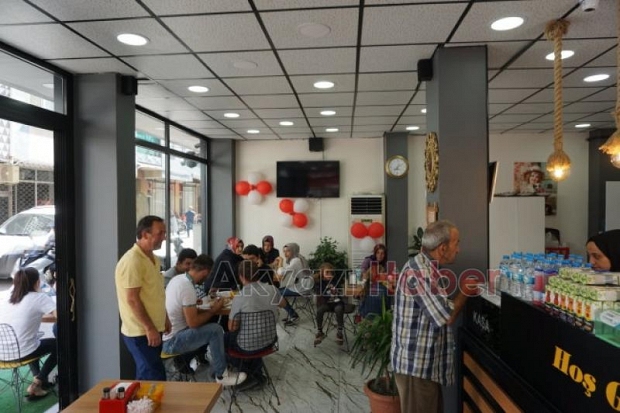 Kardeşler Pide Börek salonu Yeni şubesini açtı