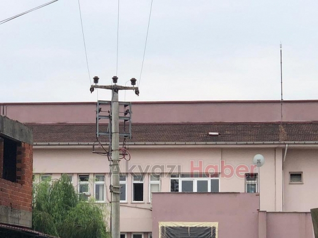 Karga Mahalleyi Elektriksiz Bıraktı