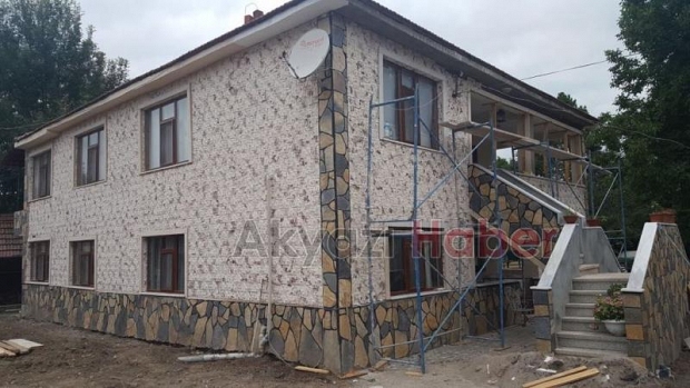 Kayrak Taşları Uygulama Mağazası Akyazı’da 