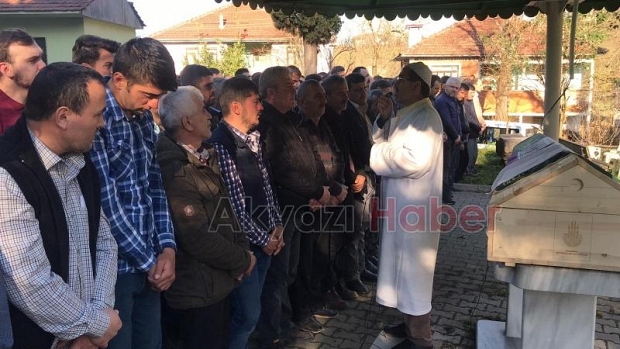 Kaza kurbanı toprağa verildi