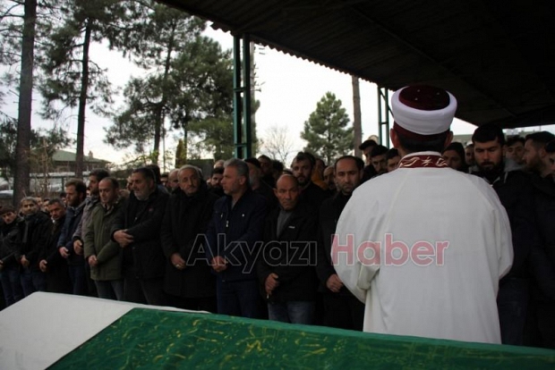 Kazada Hayatını Kaybeden İlker Gözyaşlarıyla Defnedildi