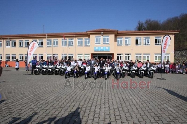 Kenan Sofuoğlu nun projesi Akyazı Pazarköy den başladı