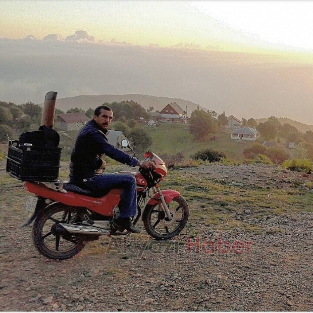 Keremali Dağı Mescidi ve Türbesinin Bekçiliğini Yapıyor